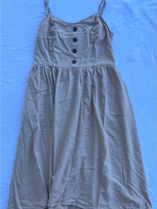 Lily Morgan Dresses & Skirts - Lily Morgan Beige Button-Front Sundress
